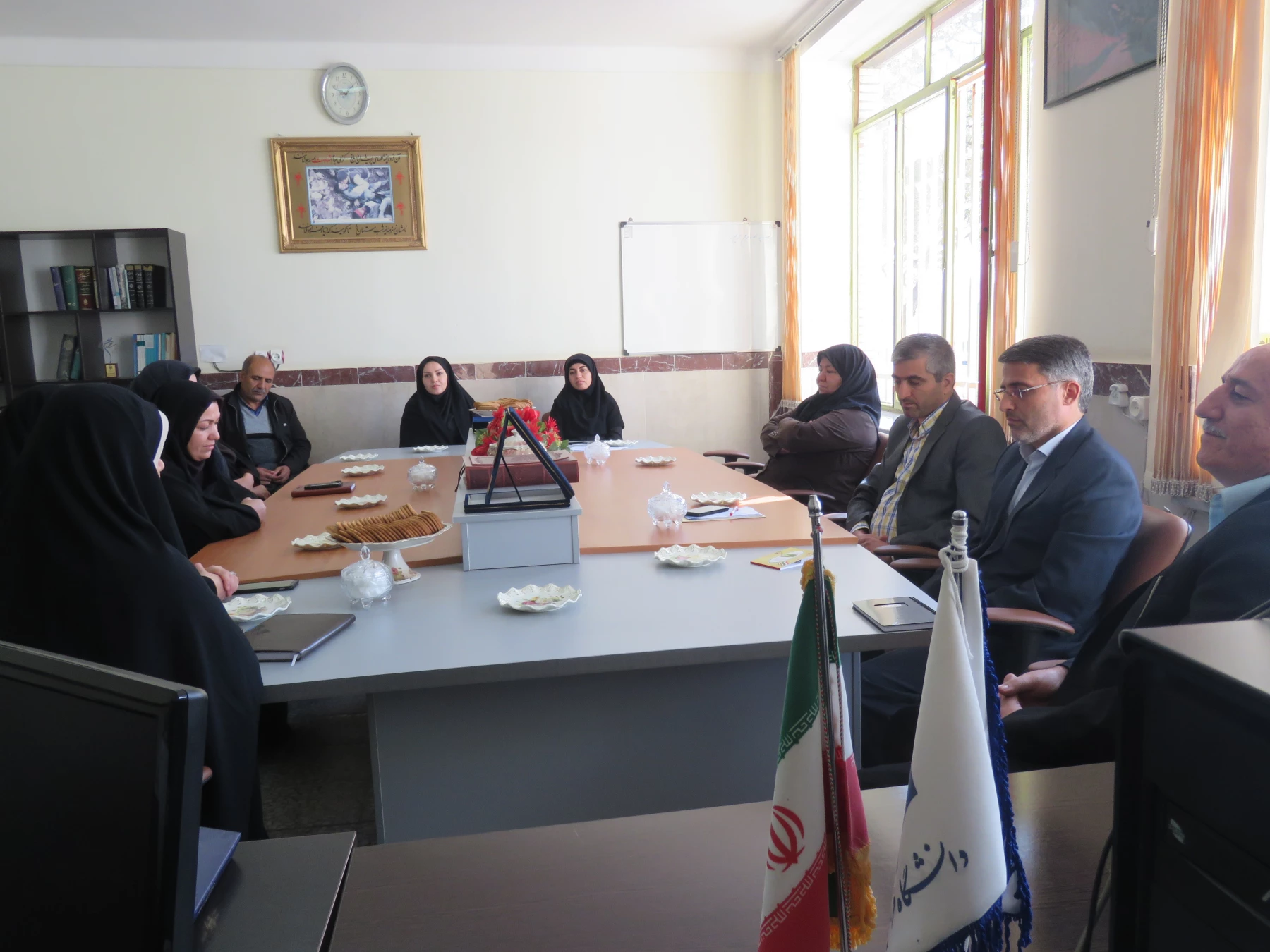 حضور دکتر معروفی در  پردیس بنت الهدی صدر  به منا سبت سال نو 7