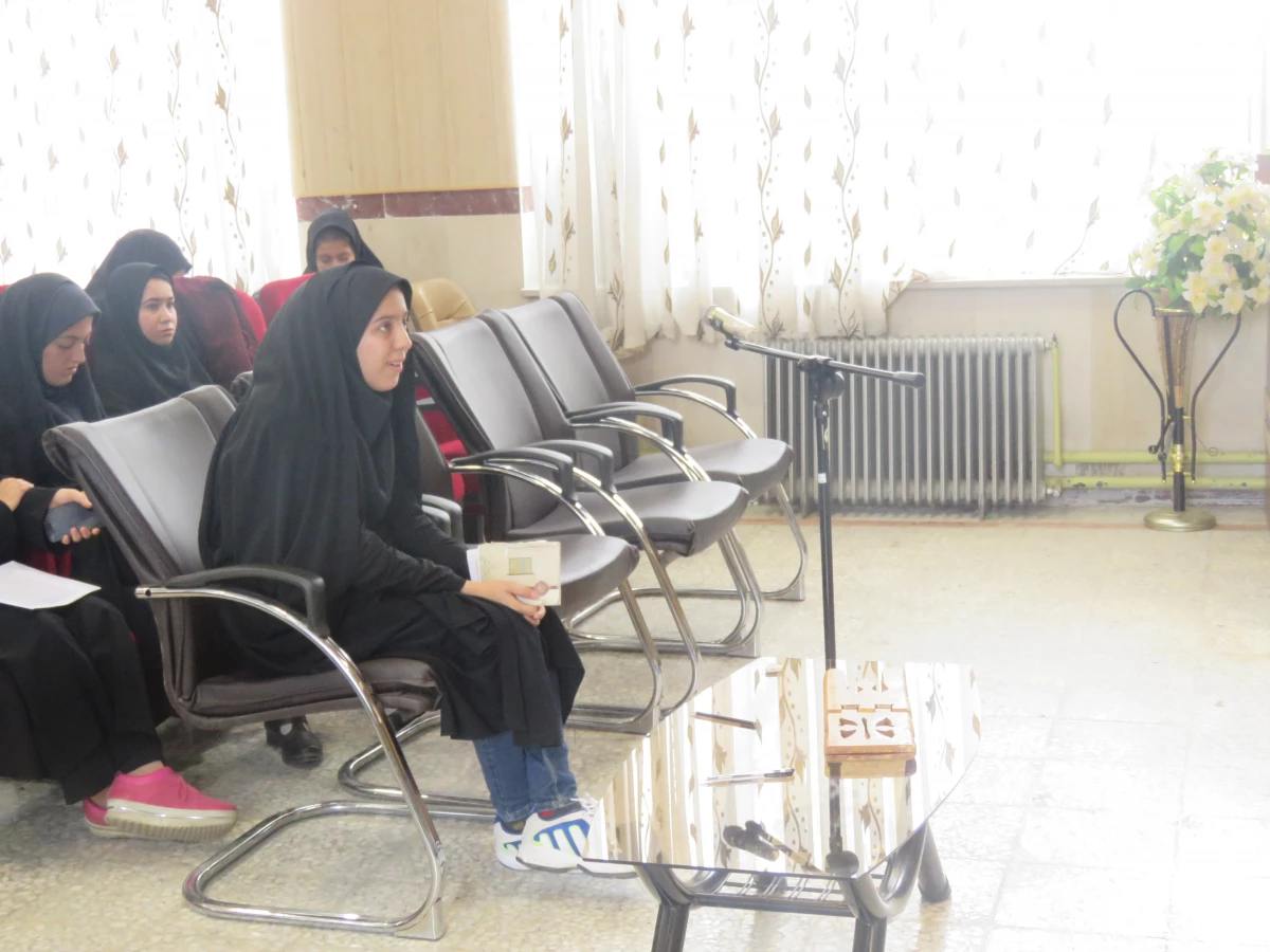 در پردیس بنت الهدی صدر کردستان برگزار شد
مرحله استانی بیست و نهمین جشنواره فرهنگی هنری در بخش خواهران 11