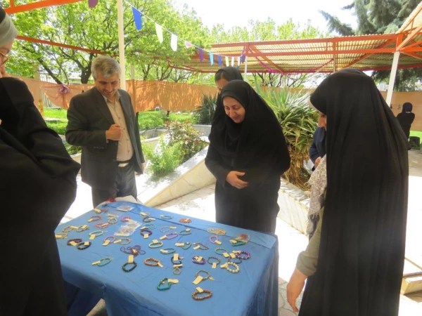 به مناسبت گرامی داشت هفته سراهای دانشجویی  برپا شد:
 بازاچه دانشجویی و نمایشگاه صنایع دستی 2