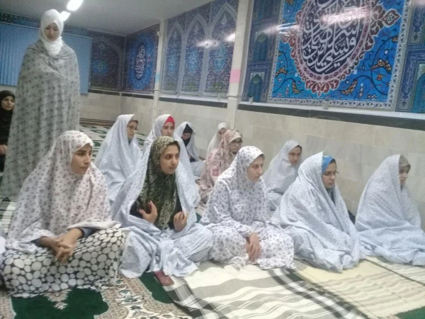 به مناسبت ماه مبارک رمضان در نمازخانه پردیس  برگزار می شود

نماز جماعت تراویح به امامت خانم ابراهیمی 4