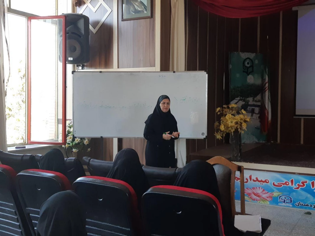 برگزاری کارگاه spss 4