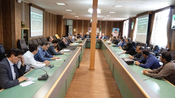 نشست هم اندیشی استادان دانشگاه فرهنگیان استان کردستان با موضوع بیانیه گام دوم انقلاب اسلامی 7