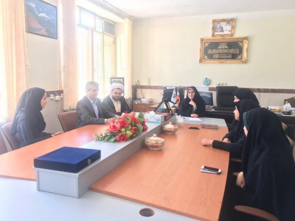 jتشکیل جلسه با شورای صنفی- رفاهی 3