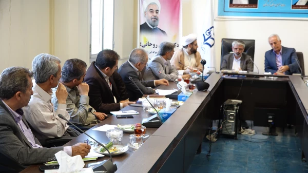 نشست صمیمی دکتر سمیعی با مدیران گروه و حوزه آموزش دانشگاه فرهنگیان کردستان 3