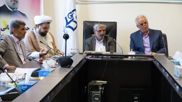 نشست صمیمی دکتر سمیعی با مدیران گروه و حوزه آموزش دانشگاه فرهنگیان کردستان 6