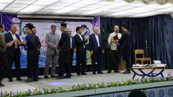 در سالن اجتماعات پردیس شهید مدرس برگزار شد؛

جشن دانش آموختگی دانشجو معلمان دانشگاه فرهنگیان کردستان 2