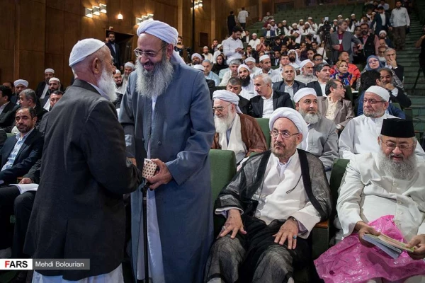 در دانشگاه تهران برگزار شد؛

حضور دکتر معروفی در نخستین کنفرانس بین المللی ظرفیت های راهبردی آموزه های اسلام در تحقق همزیستی مسالمت آمیز 6