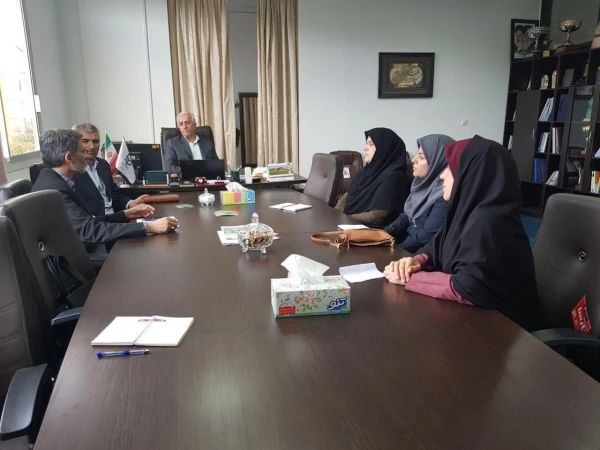 نشست حوزه دانشجویی پردیس بنت الهدی صدر با دکتر معروفی 4