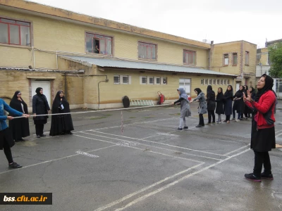 حوزه معاونت دانشجویی پردیس بنت الهدی صدر سنندج به مناسبت هفته تربیت بدنی  برگزار کرد:

مسابقات ورزشی بین دانشجویان