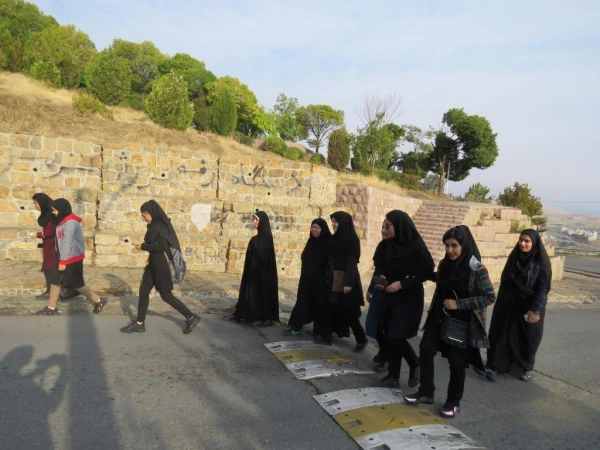 حوزه معاونت دانشجویی پردیس بنت الهدی صدر سنندج به مناسبت هفته تربیت بدنی  برگزار کرد:

همایش پیاده روی 2