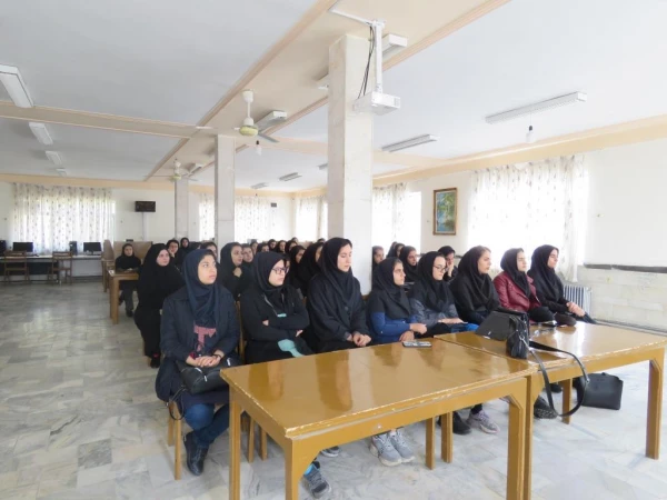 حوزه معاونت دانشجویی پردیس بنت الهدی صدر سنندج به مناسبت هفته تربیت بدنی برگزار کرد:

کارگاه حرکات اصلاحی 2