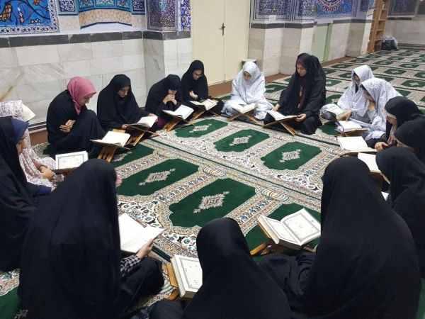 ختم جزء اول قرآن کریم در اولین دوشنبه ی قرآنی 3