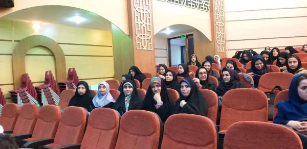 همایش «نقش استکبار در حمایت از جریان های افراطی تکفیری و راهکارهای مقابله با آن» در سنندج  5