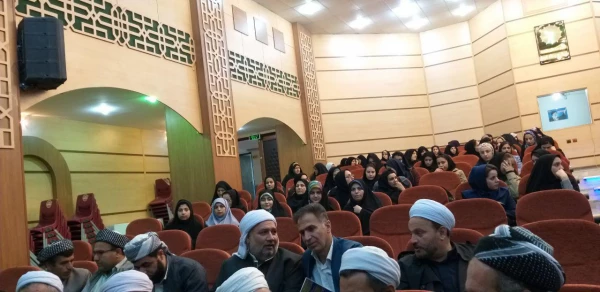 همایش «نقش استکبار در حمایت از جریان های افراطی تکفیری و راهکارهای مقابله با آن» در سنندج  8