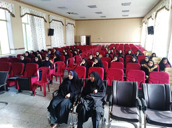 کارگاه آموزشی سلامت و مقابله با دیابت در پردیس بنت الهدی صدر سنندج 3