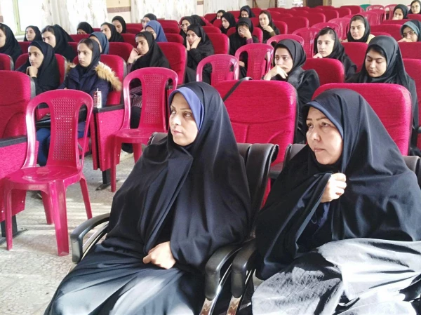 کارگاه آموزشی سلامت و مقابله با دیابت در پردیس بنت الهدی صدر سنندج 4