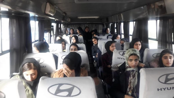 بازدید تور پژوهشی  ومهارتی ازنمایشگاه پارک علم وفناوری به مناسبت هفته پژوهش 3