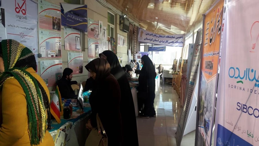 بازدید تور پژوهشی  ومهارتی ازنمایشگاه پارک علم وفناوری به مناسبت هفته پژوهش 9