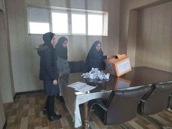 انتخابات کانون دانشجویی همیاران بهداشت و سلامت جسم و روان 8