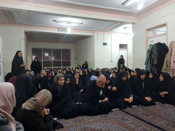 بازدید دکتر معروفی از سراهای دانشجویی پردیس بنت الهدی صدر سنندج 14