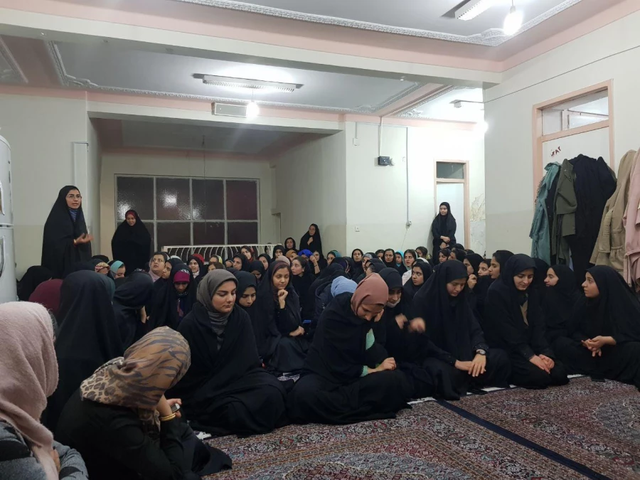 بازدید دکتر معروفی از سراهای دانشجویی پردیس بنت الهدی صدر سنندج 14