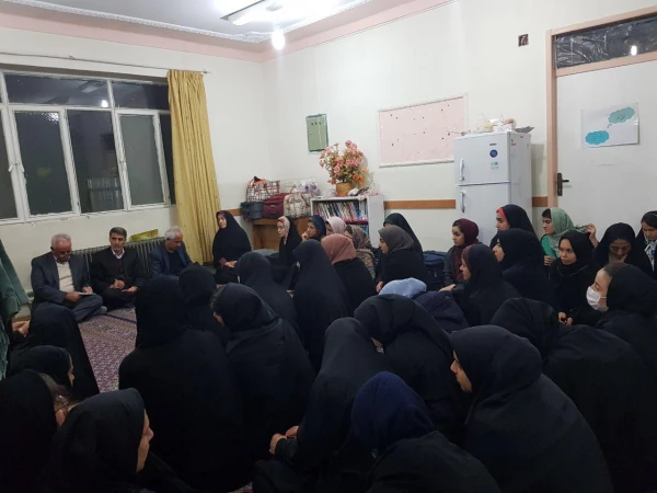 بازدید دکتر معروفی از سراهای دانشجویی پردیس بنت الهدی صدر سنندج 15