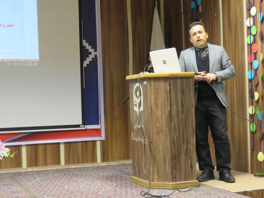 کارگاه جلوگیری از پرخاشگری در کودکان و نوجوانان با ارائه دکتر رحمانی  4