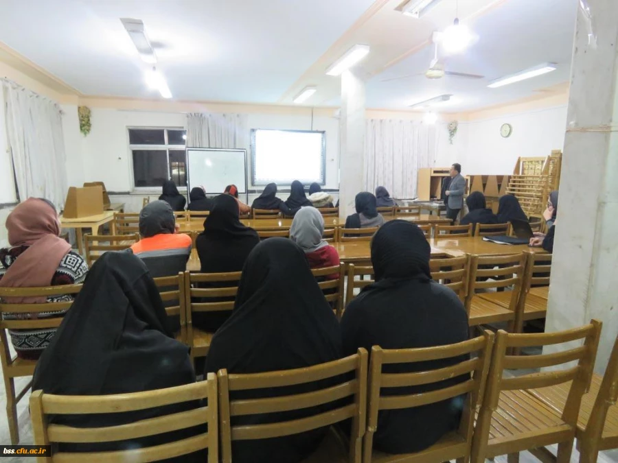 به مناسبت هفته پژوهش برگزار شد:

کارگاه آموزش spss  با ارئه دکتر رحمانی 2