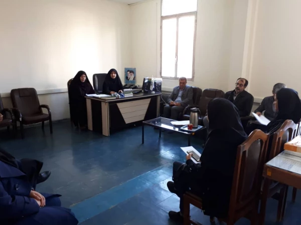 جلسه همیاران جوان آموزش 3