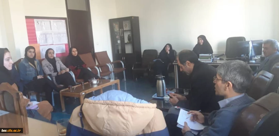 جلسه همیاران جوان آموزش 7