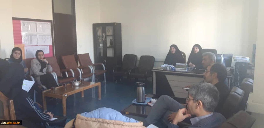 جلسه همیاران جوان آموزش 8