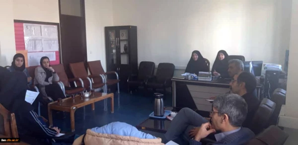 جلسه همیاران جوان آموزش 9