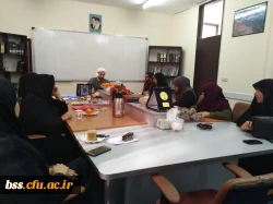 نشست هم اندیشی نهاد نمایندگی مقام معظم رهبری با کارکنان پردیس بنت الهدی صدر 4