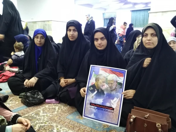  مراسم بزرگداشت و روز چهلم شهادت سردار دل ها
 3