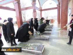 عطرافشانی و غبار روبی مزار شهدا 6