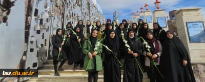 به همت کانون علمی فرهنگی ایثار و حوزه دانشجویی در یادمان شهدا انجام شد:

عطرافشانی و غبار روبی مزار شهدا به مناسبت ایام الله دهه فجر