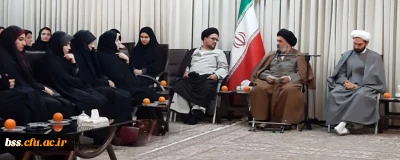 در دفتر نماینده ولی فقیه در استان کردستان برگزار شد؛

دیدار جمعی از فعالان دانشجویی و فرزندان شاهد و ایثارگر پردیس بنت الهدی صدر با آیت الله حسینی شاهرودی
