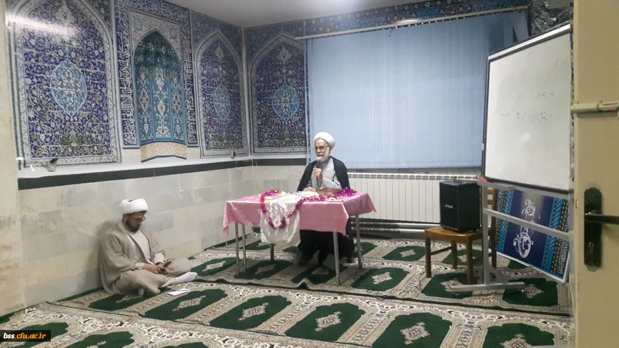 کارگاه نقش زن در سبک زندگی عصر حاضر 3