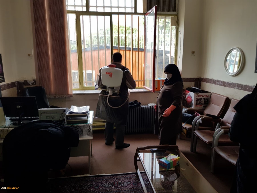 در هفته سراهای دانشجویی و به جهت پیشگیری از شیوع ویروس کرونا انجام پذیرفت؛

ضدعفونی سراهای دانشجویی و اماکن عمومی پردیس 7