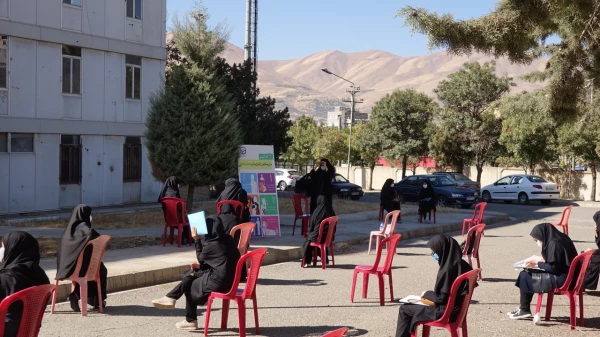 برگزاری فرایند مصاحبه پذیرفته شدگان ورود به دانشگاه فرهنگیان در پردیس بنت الهدی صدر سنندج 6