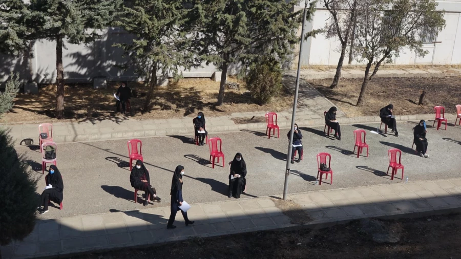 برگزاری فرایند مصاحبه پذیرفته شدگان ورود به دانشگاه فرهنگیان در پردیس بنت الهدی صدر سنندج 11